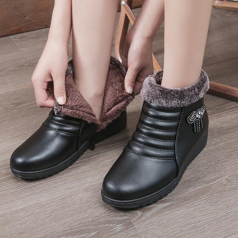 Autumn Winter Women Boots Outdoor Pu Leather Waterproof Flat Ankle Boots Plus Size Plush Warm Snow Boots Mother Cotton Shoes