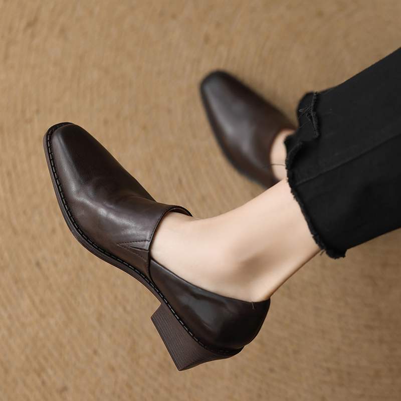 Krazing Pot Cow Skin Fashion Spring Autumn Thick High Heels Women Round Toe Office Lady Retro Fashion Pumps