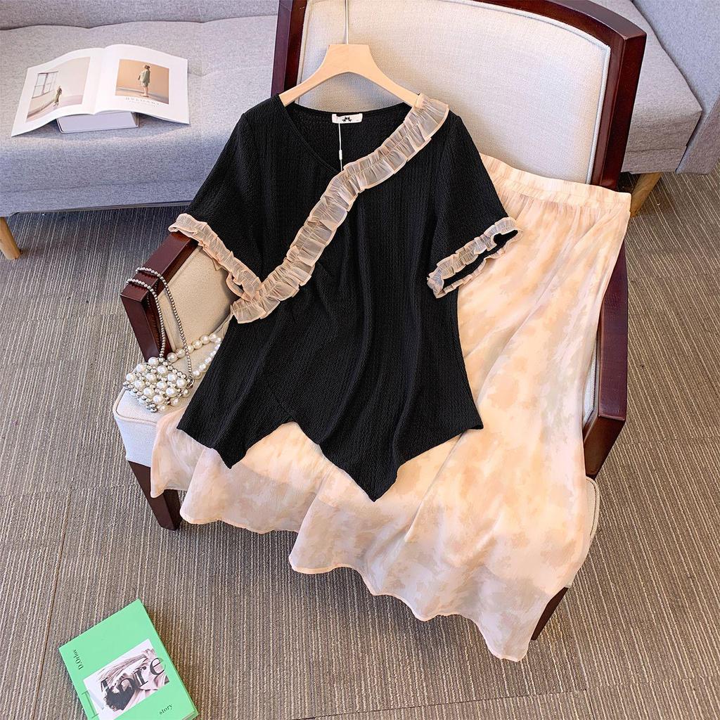 Plus Size Women's Chinese Style T-shirt & Skirt Set - Summer 2024 Collection