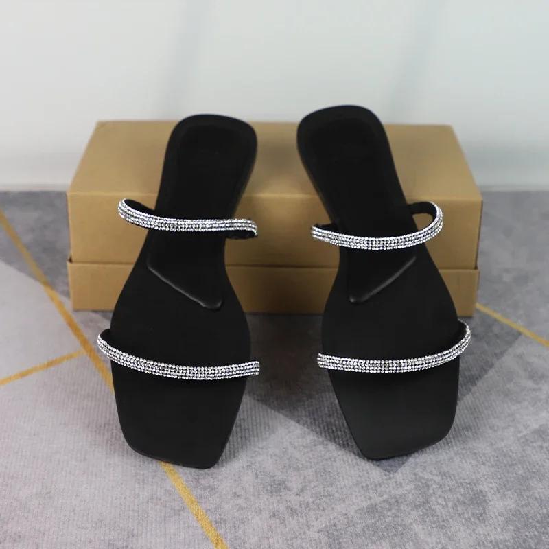 Soleist Luxury Designer Women's Slippers Summer Thin Band Flat Slides New Fashion Woman Sandals Square Toe Shiny Ladies Beach Shoes