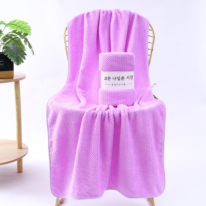 Quick-drying pineapple grid coral fleece bath towel cationic striped beach towel thickened absorbent large towel