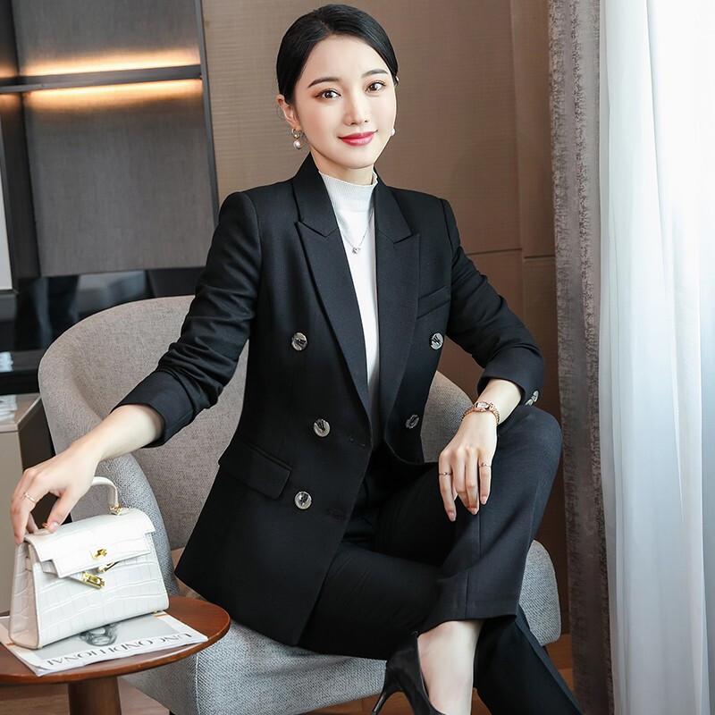 Trolman Gray Double-Breasted Women's Suit Set