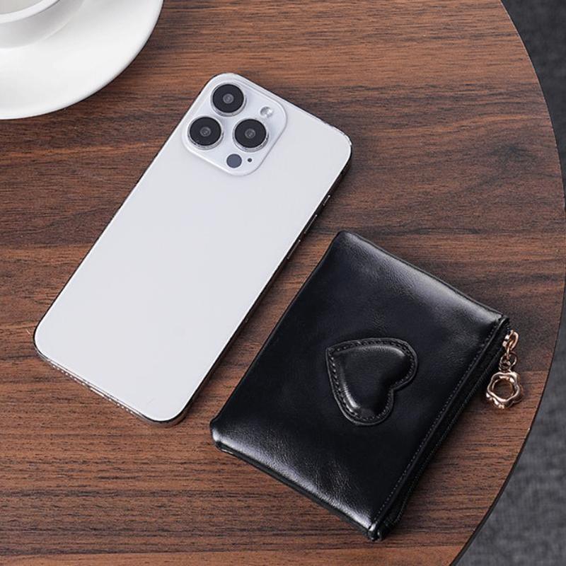 Women Lightweight Puleather Card Holder Cute Heart Shaped Small Wallet Multi-Card Anti-Magnetic Card Holder Travel Cash Coin Bag
