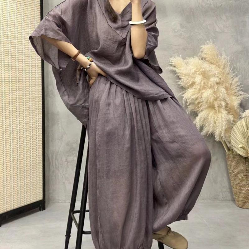 

Women s Plus Size Linen Set: V-neck Batwing Top & Casual Lantern Pants Medium фіолетовий