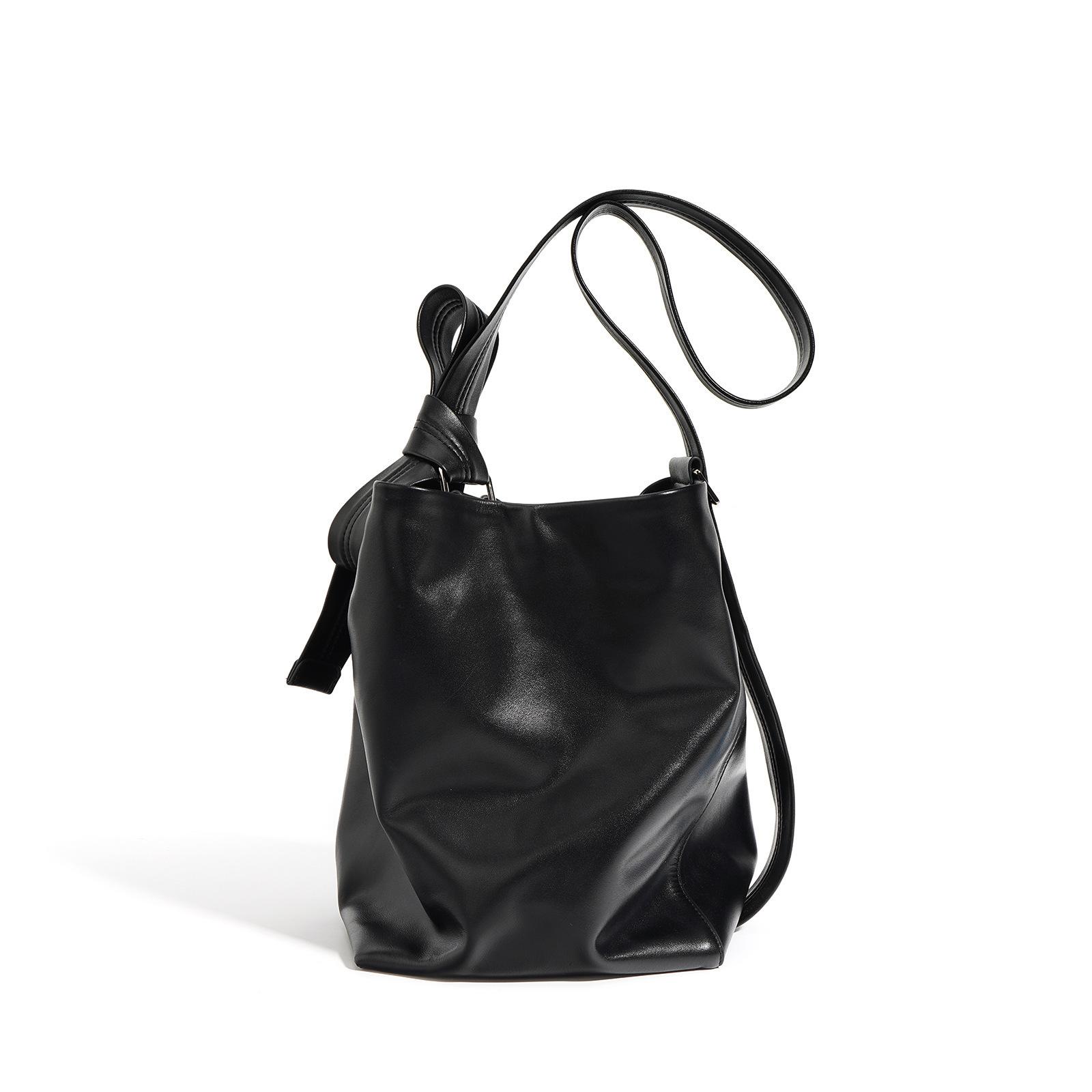 

Сумка-ведро, мягкая кожа, большая вместимость, повседневная, простая, высококачественная текстура, сумка через плечо на одно плечо для поездок на работу чёрный