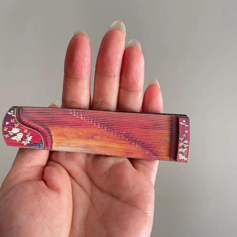 Fridge Magnet Wood Dollhouse Musical Instruments Courtesan Pattern Chinese Classical Instrument Playing House Scene Model
