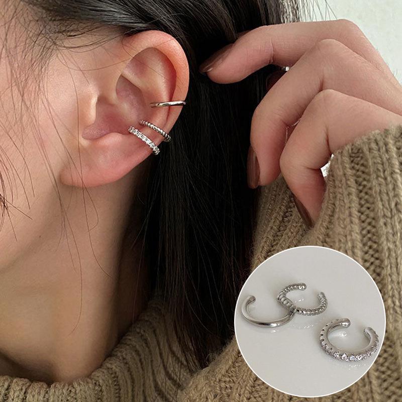 Korean Style S925 Sterling Silver Multi-Layer Pearl No-Pierce Ear Cuff – Women's Retro Elegant Earrings, Niche Ear Jewelry.