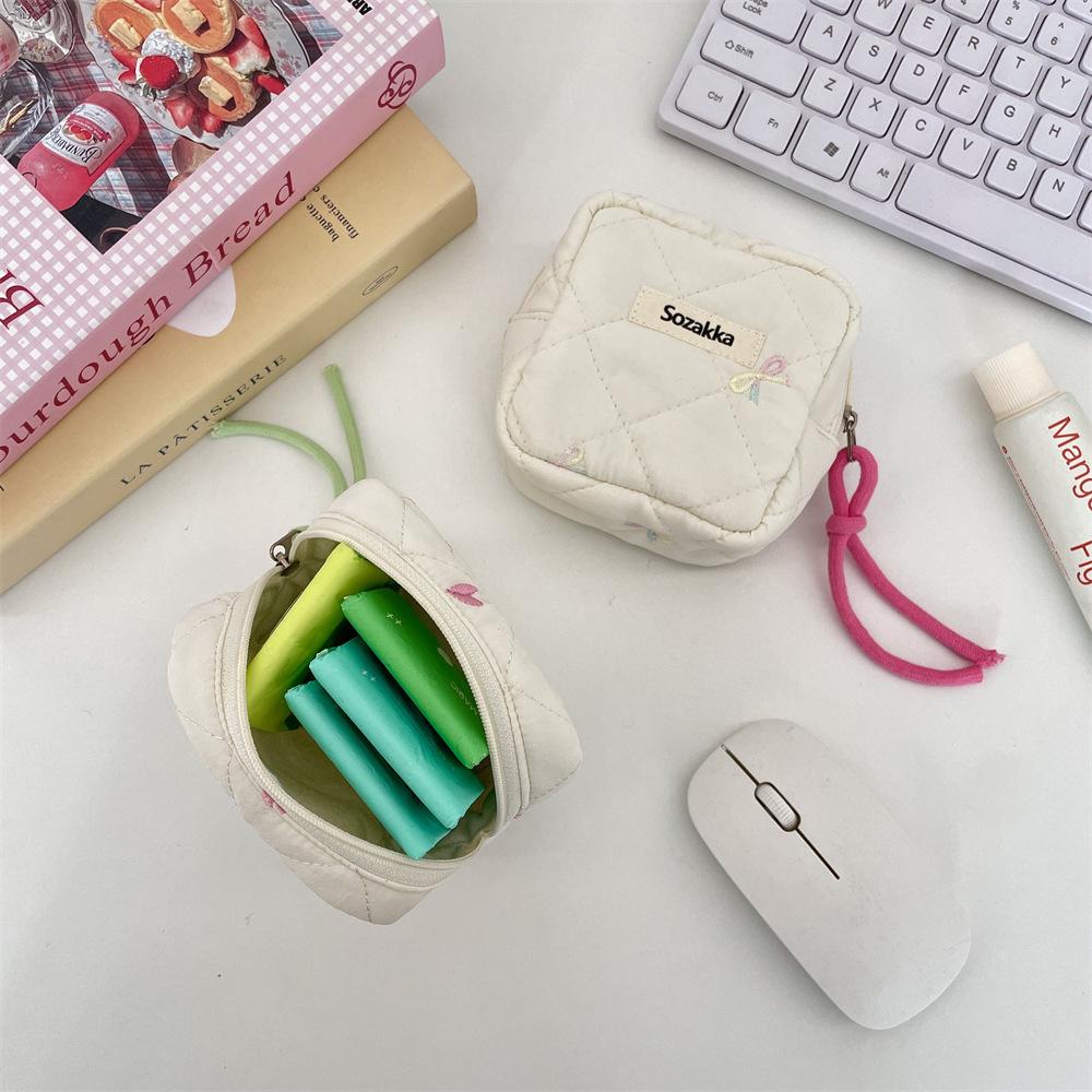 Quilted Cotton Sanitary Makeup Storage Bag Mini Lipstick Cosmetic Case Soft Portable Menstrual Sanitary Napkin Storage Bag