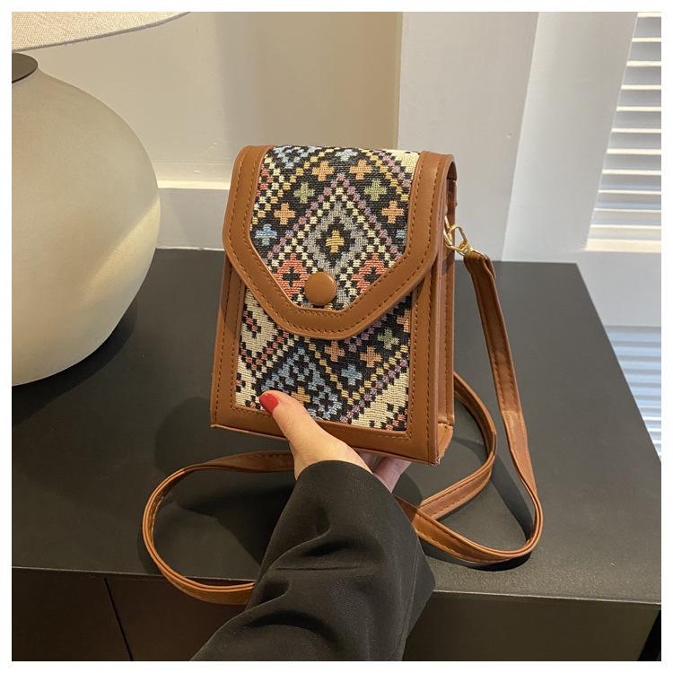 Ethnic Style, Personality, Foreign Style, New Spring Trend, Fashion Messenger Mobile Phone, One Shoulder Small Square Bag Woman