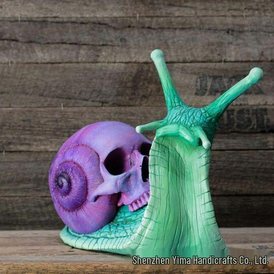 

Snail Skull Gothic Halloween Decoration Sculpture
