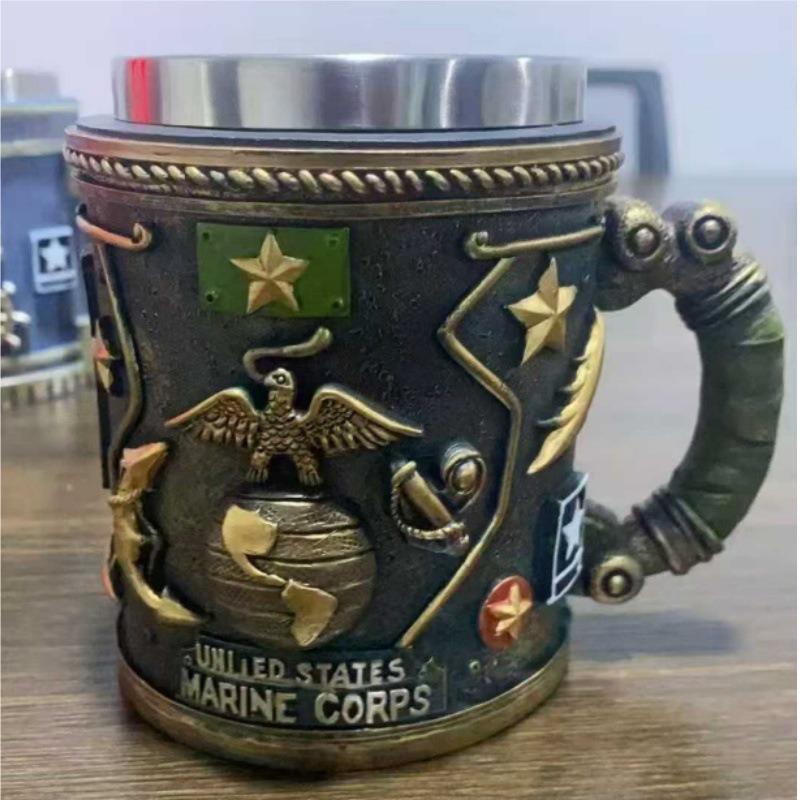 Hrnek s motorem z přeshraničního obchodu: V8/V6 Pryskyřičný 3D Design