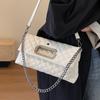 Heißer Verkauf Mode Rautenmuster Kette Tragbare Tote Tasche Nischen-Design Ausländischer Stil Pendler Unifarbene Faltbare Umhängetasche