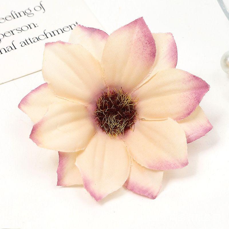 

5/10/20Pcs Artificial Flowers Daisy 6cm Silk Fake Flowers Heads for Home Dceor Wedding Marriage Decoration DIY Gift Accessories 5Pcs