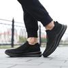 Breathable Men Casual Shoes Lightweight Outdoor Male Walking Shoes Anti-slip Men's Sneakers Slip On Flats Vulcanized Shoes