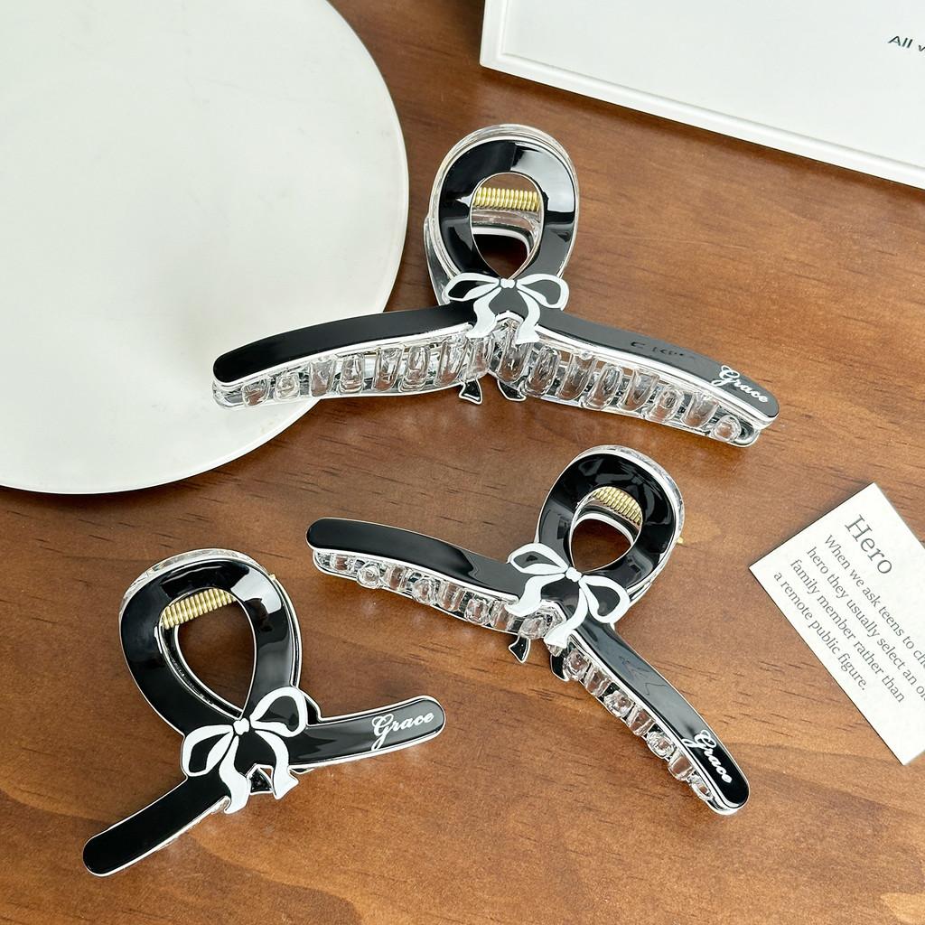 Elegante Haarspange mit Schleife im koreanischen Stil mit hochwertiger Haptik für stilvolle Damen-Accessoires