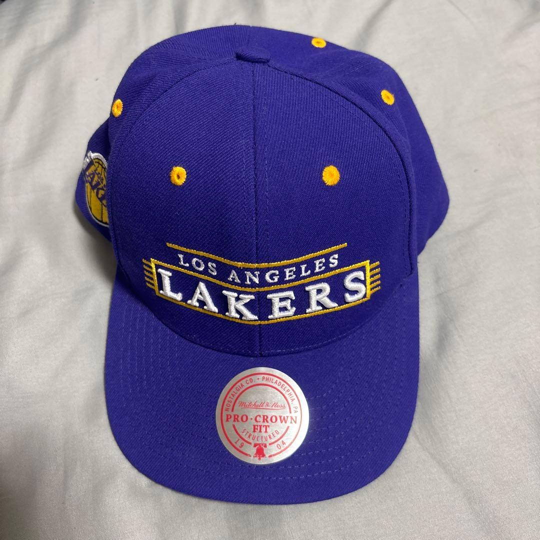 Used Mitchell & Ness Los Angeles Lakers Cap