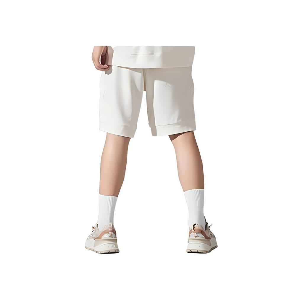 Li Ning X Jackie Chan Collaboration Sports Lifestyle Series Solid Color Lace-Up Straight Leg Loose Shorts Men Shorts Off-White AKSSA71-2