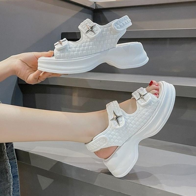 Fashion Luxury Woman Platform Sandals Ladies Elegant Medium Women's Shoes Flats Summer Sandals Women 2025 New Designer Shoes Girls