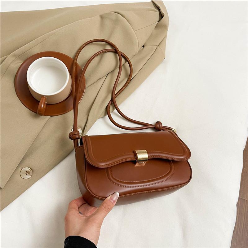 

Сумка подмышку женская 2025 лето новая мода простая сумочка нишевый дизайн сумка на плечо коричневый