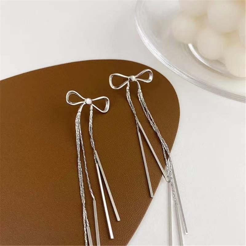 Stylish Metal Bowknot Dangle Earrings Fashionable Wedding Party Ear Studs Accessories Fringe Ear Hooks Ornament for Girl