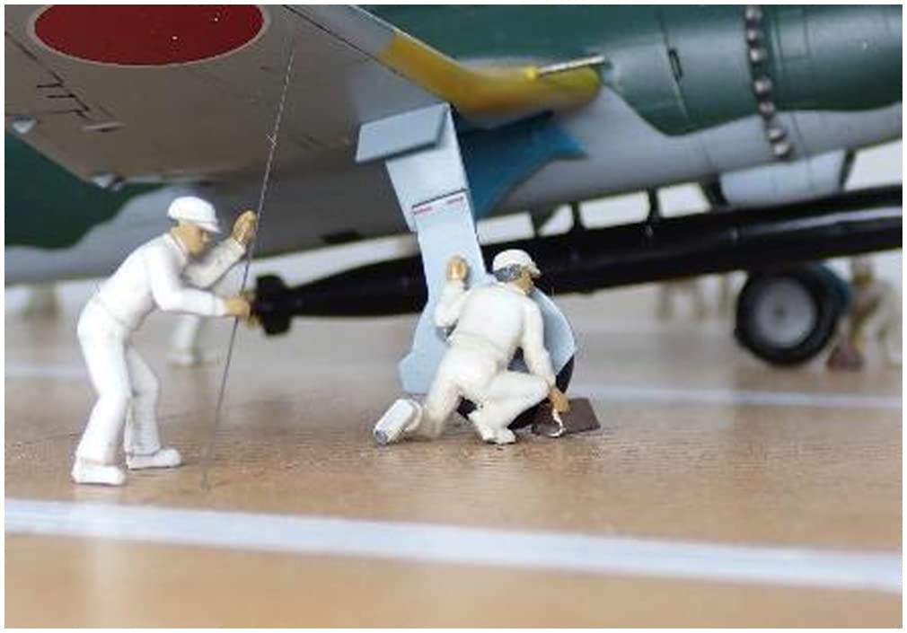 Beaver Corporation Japanese Navy Maintenance Staff Figures 22 Figures 3D Printer Kit BELF7202 Molded Color 1/72