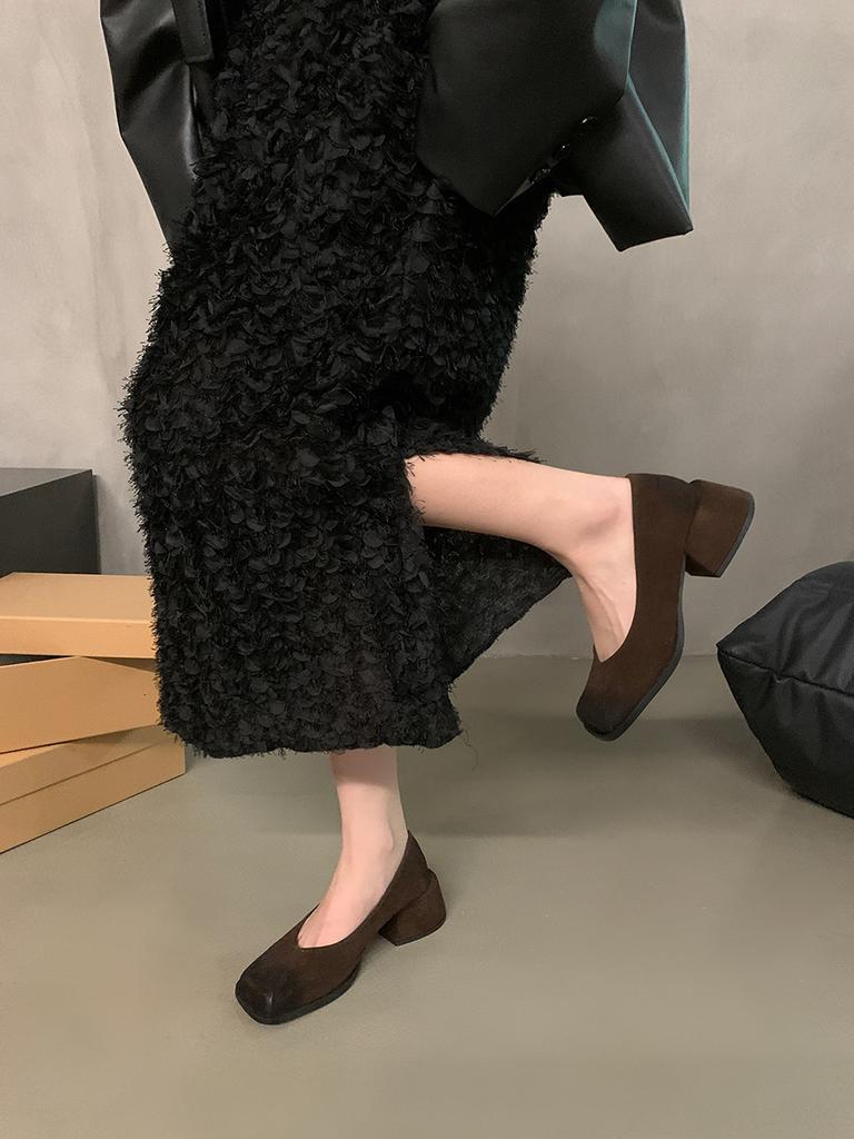 High Heels Damen Dicke Absätze Einzelne Schuhe 2025 Neu Frühling und Herbst Flacher Ausschnitt Seltene Damenschuhe