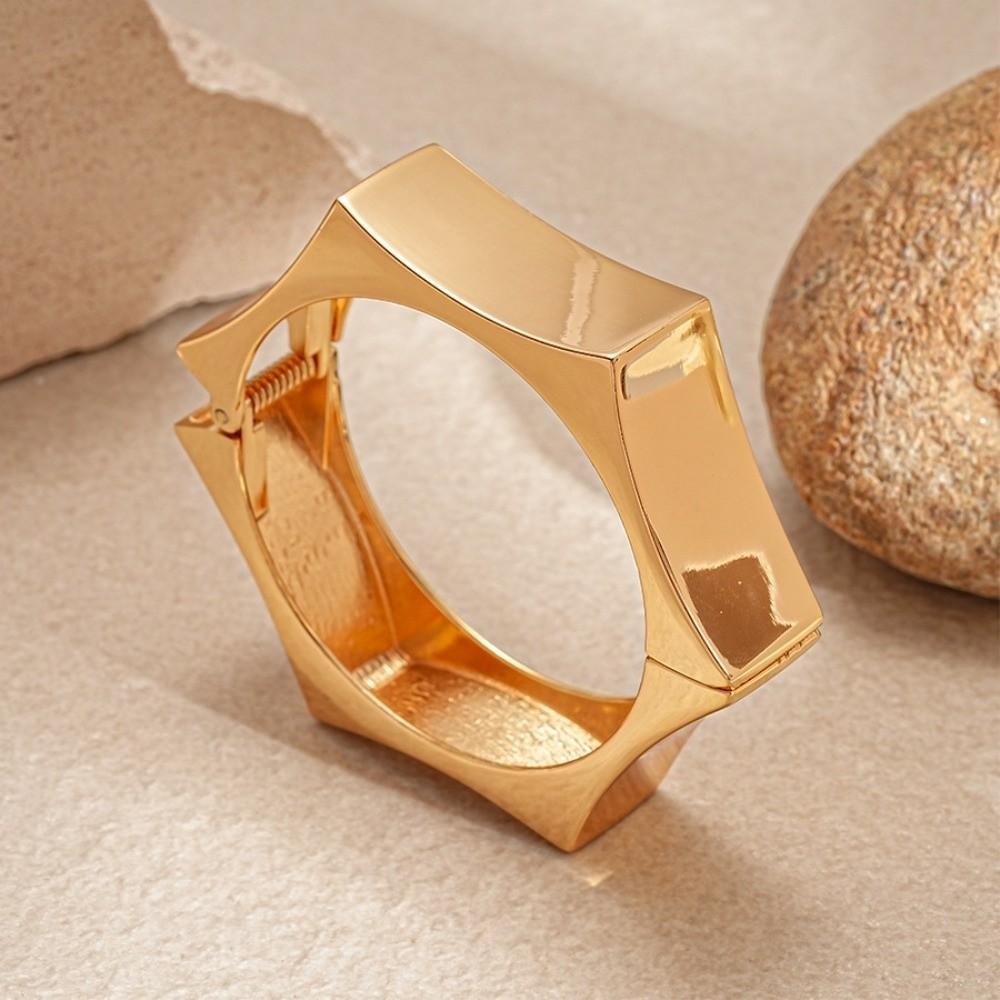 Zinc Zinc Alloy Metal Wide Open Bangle Matte/Glossy Exaggerated Bracelet Temperament Cuff Bangles  Gift