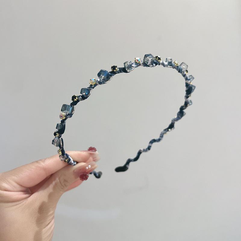 Elegant Floral Crystal Rhinestone Headband: Japanese and Korean-Inspired Handmade Women's Accessory