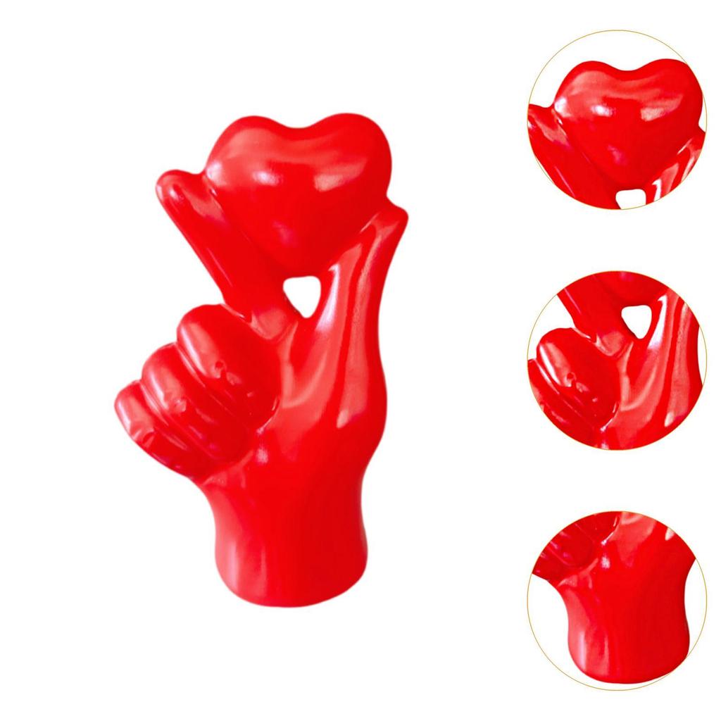 Hand Gesture Heart Finger Statue Love Gesture Sculpture Resin Figurine for Bar Nightstands Fireplace Bedroom Valentine's Day