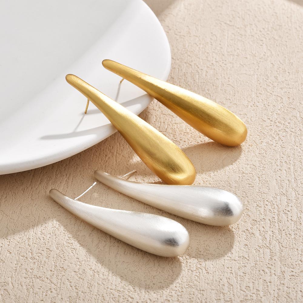 European and American Unique Design Exaggerated Long Brushed Water Droplet Personalized Fashionable Earrings for Women