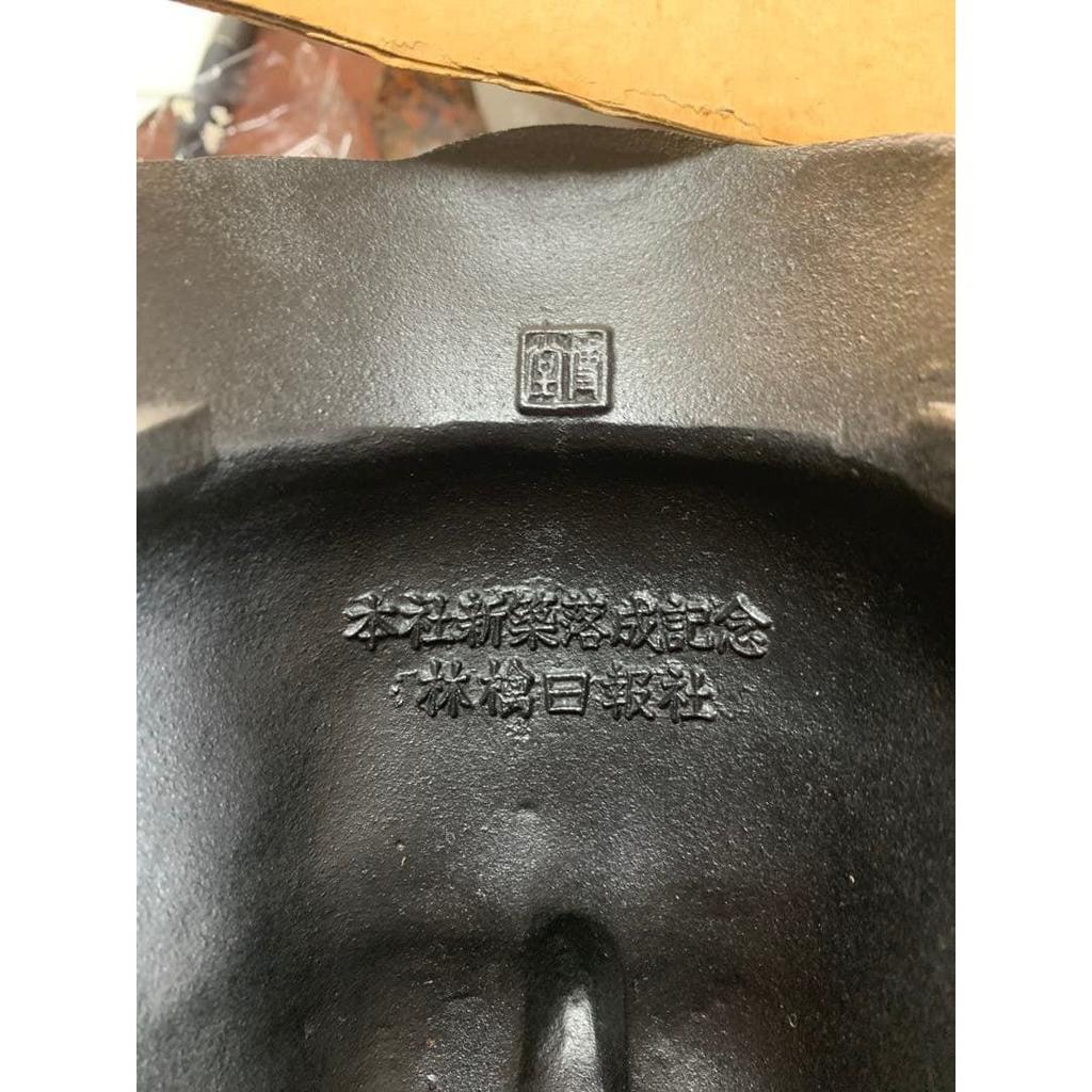 Miroku Bodhisattva Buddha Face Showa Retro Ring Nippo Company Headquarters Building Completion Commemorative Metal Interior
