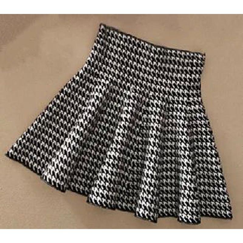 High Waisted Pleated Skirt with Large Hem Women High Waist Big Swing Pleated Skirt
