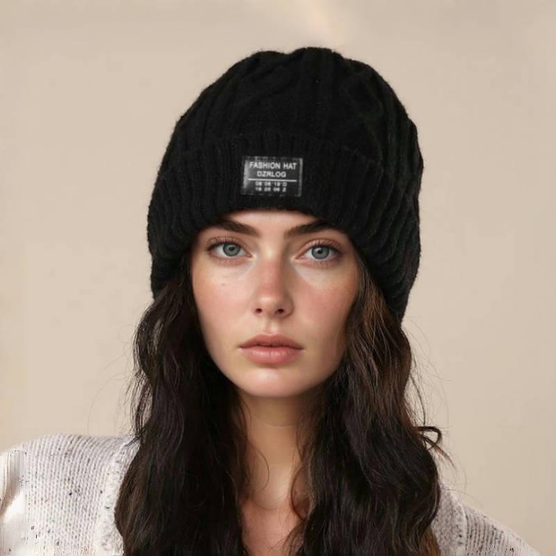 Unisex Knitted Beanie: Warm Pullover Hat for Autumn and Winter – Stylish, Cold-Proof Wool Hat