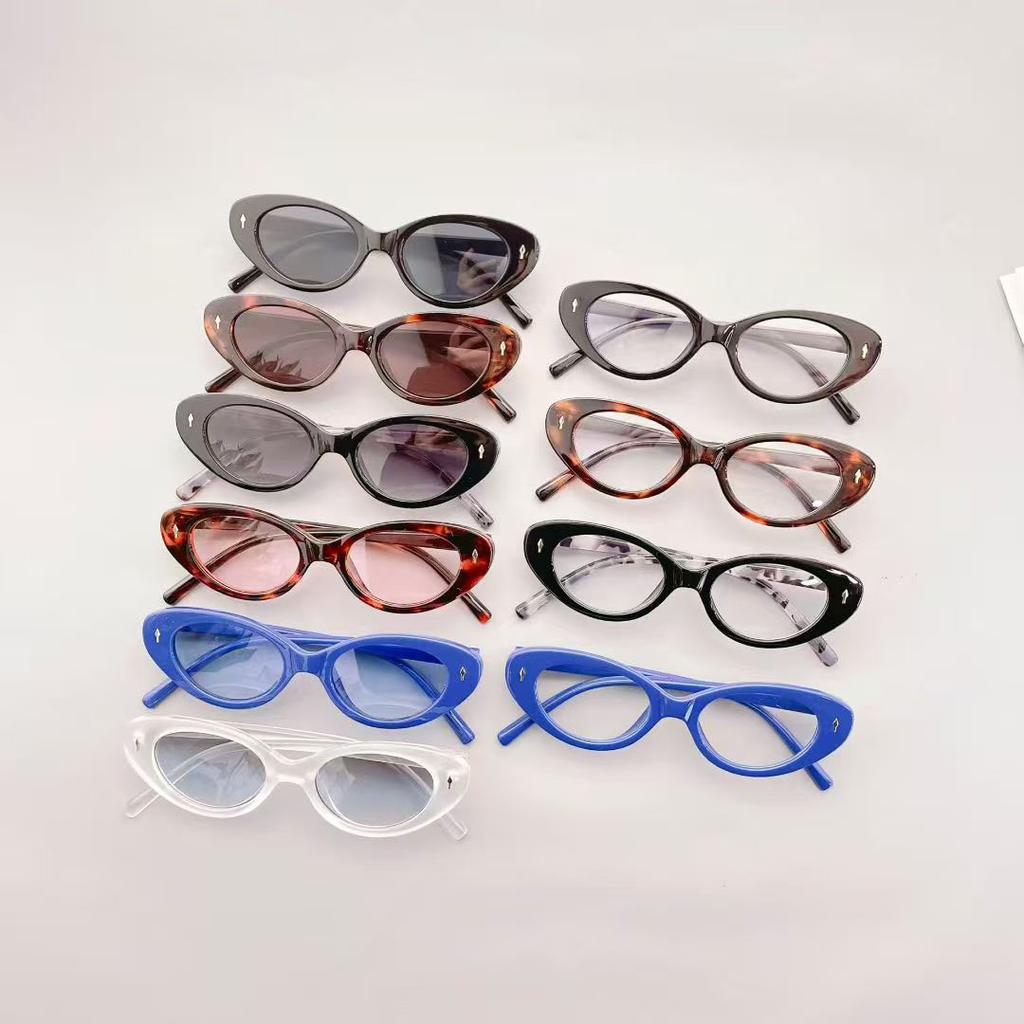 Cat Eye Shape Women'S Sunglasses Vintage Style Anti-Reflective Sun Glasses Women Holiday Travelling Man Sunglass