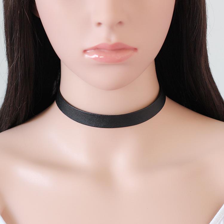 Simple Faux Leather Short Choker, Minimal Pendant Neck Collar for Women