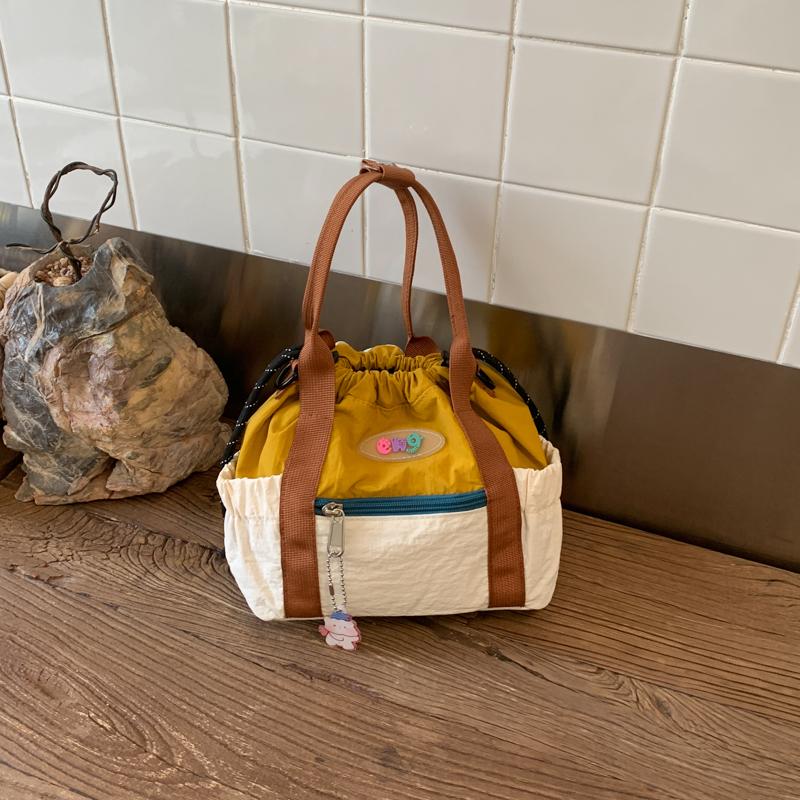 New Stylish Design Solid Color Nylon Handbags 2026 High Quality Sewing Thread Soft Shoulder Bags Large Capacity String Sweet Bag