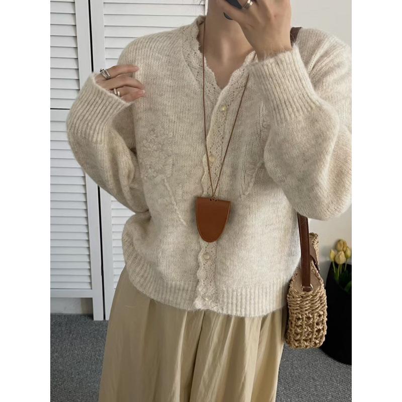 Sweet Lace V-Neck Women's Cardigan Sweater - 2026 Autumn/Winter Korean Style 3D Crochet Knit Outerwear