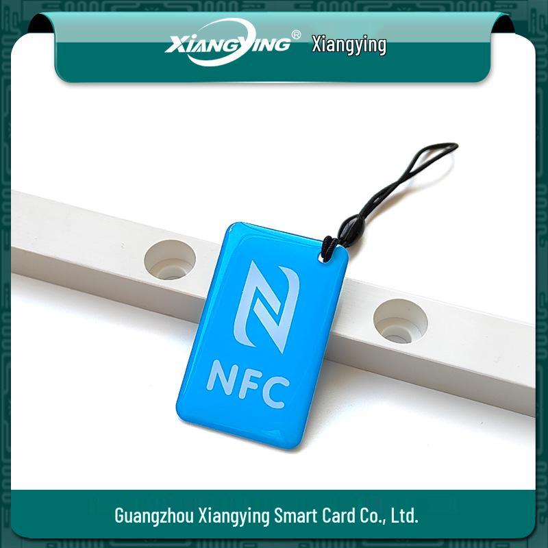 NTAG213 NFC Epoxy Card - One-Touch Social Tool and Electronic Tag