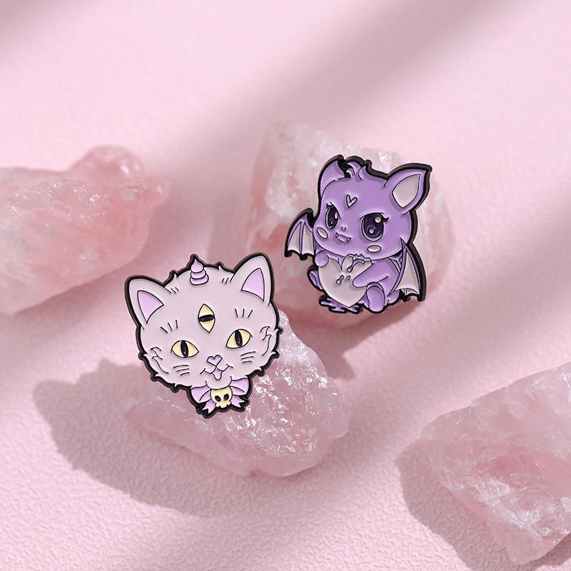 Adorable Creative Purple Cat And Bat Design Brooch Cute Animal Alloy Pin Accessory