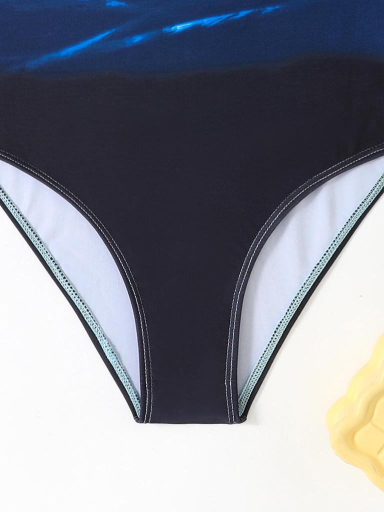 Gradient Color One-Piece Swimsuit: Fashionable, Sporty, Conservative Beachwear for Women (2026 Edition)