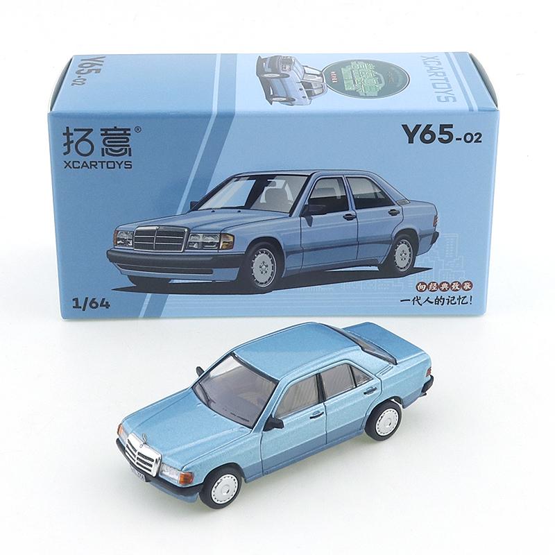 XCARTOYS 1/64 Accord Santana Elantra The First Generation Buick GL8 Diecast Model Toy Vehicles Miniatures Collectibles