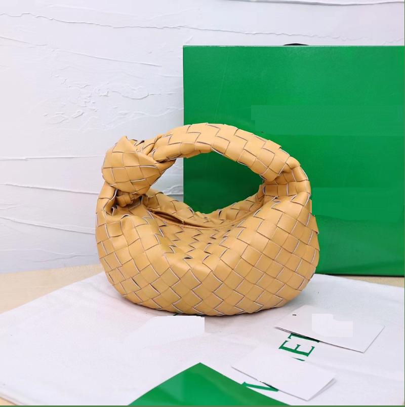 New Woven BV Hornbag Knot Handbag Compact And Lightweight Available In Large Sizes