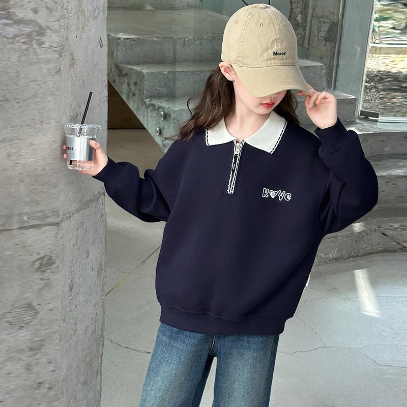 Autumn 2025 Girls' Sporty Polo and Jeans Two-Piece Set