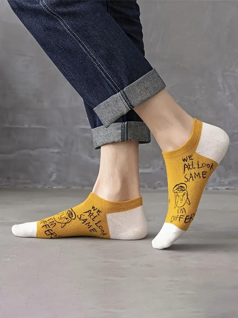 10 Pairs of Fashionable, Novel and Interesting Pattern Men's and Women's Gift Socks Suitable for Outdoor Wear and All Seasons