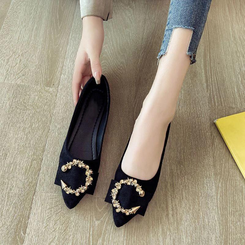 Autumn Women Flats Shoes Sexy Elegant Pointed Low Heel Sneakers Women New Shallow Slip-on Comfortable Casual Loafers