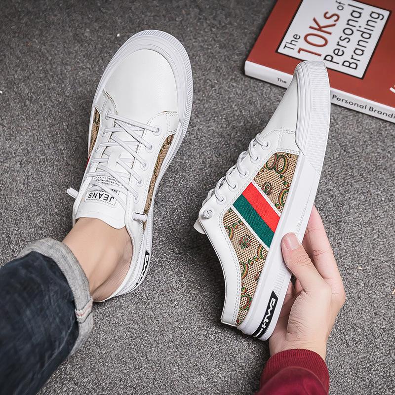 

Сандалии Мужские Повседневные Плоские 2025 Модные Шлепанцы для Мужчин Удобные Дешевые Корейский Стиль Элегантные Тренд Обувь Оригинальный Стиль Резина 43 коричневый