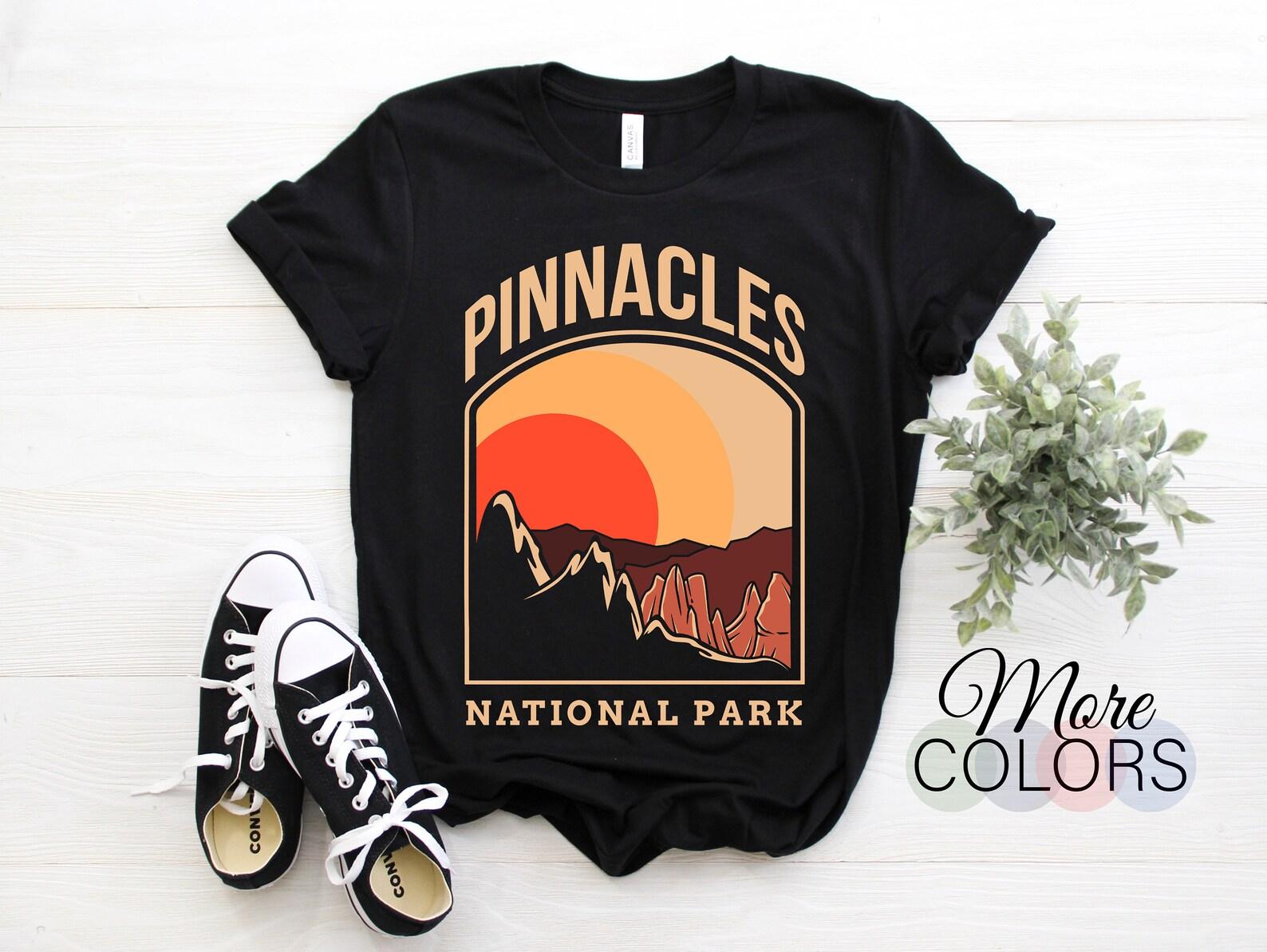 Pinnacles National Park US Vintage T-Shirt, USA Salinas Valley California Parks Lover Gifts, Adventure Outdoors, Camping Hiking Travel Tees, 100
