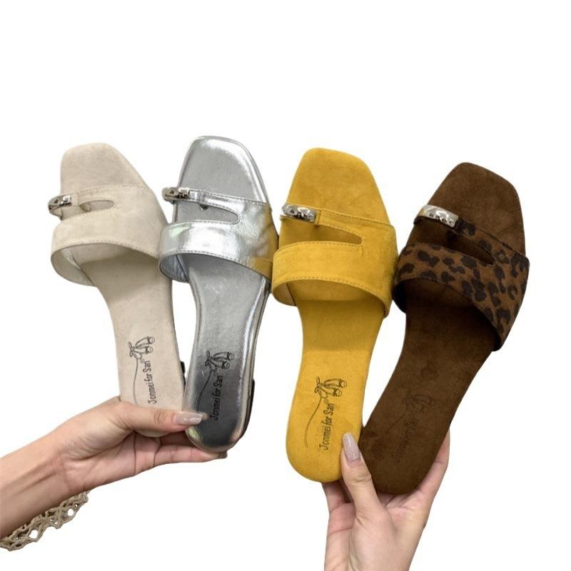 French beautiful set of toe small cool slippers women's summer wear fashion flat bottom 2025 season with skirt fairy half a word drag