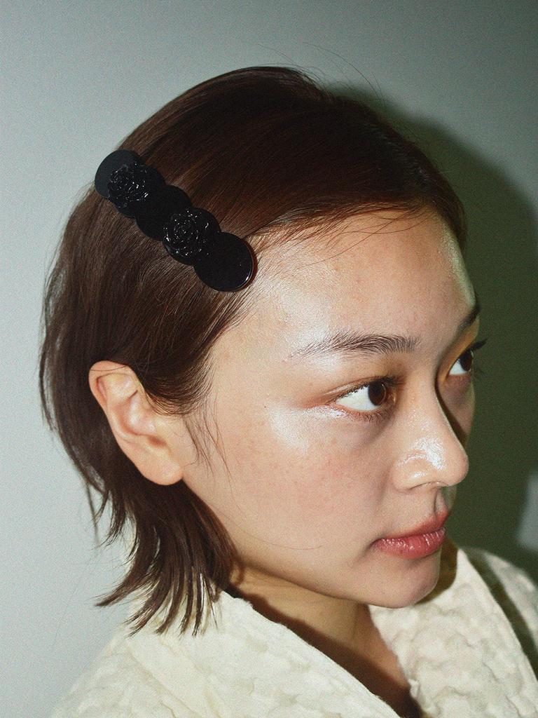 Usite Rose Barrette, Black