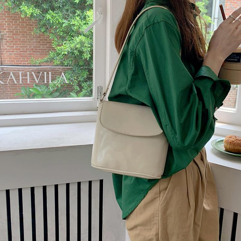A Small-scale, Niche-designed Single-shoulder Crossbody Bucket Bag with A Unique Texture